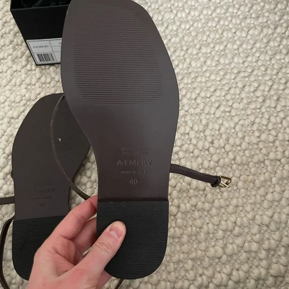 A.Emery Lucia Sandals Walnut - Picture 9 of 9